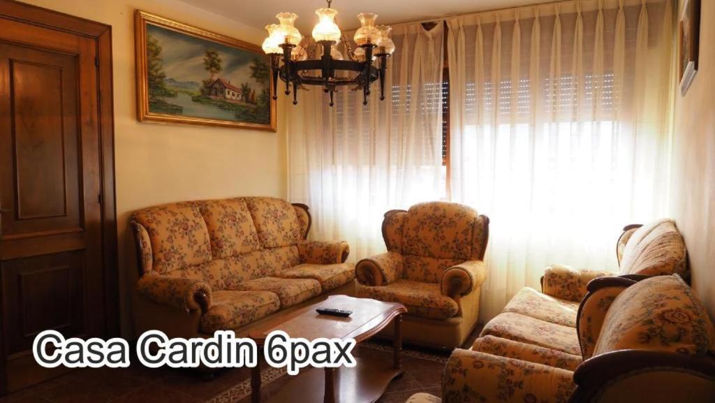 Apartamento Casa Cardin Onís Exterior foto