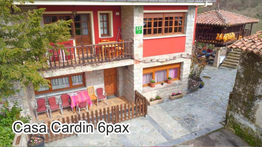 Apartamento Casa Cardin Onís Exterior foto