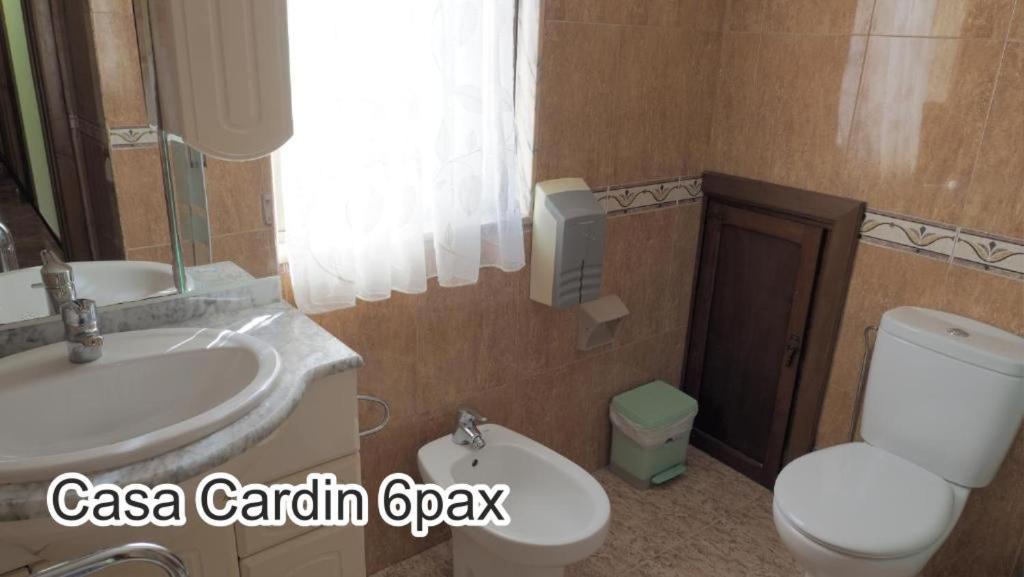 Apartamento Casa Cardin Onís Exterior foto